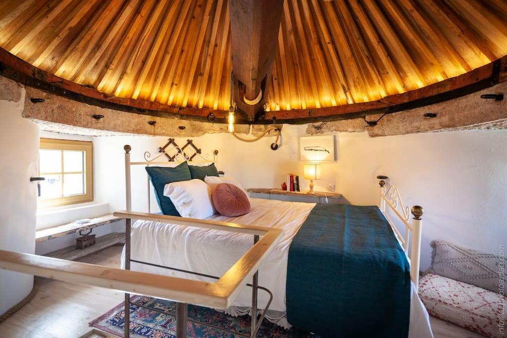 Cozy Windmill Close To The Beach Lourinhã Exteriör bild